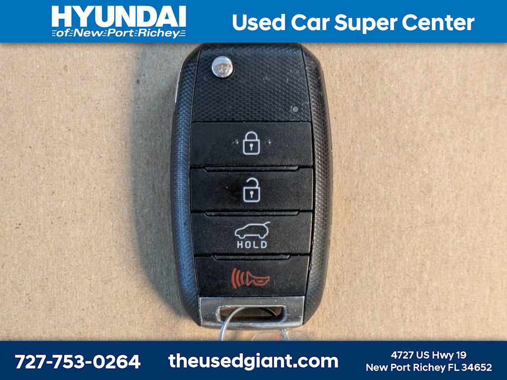 Thumbnail: 2020 Kia Sorento - 35