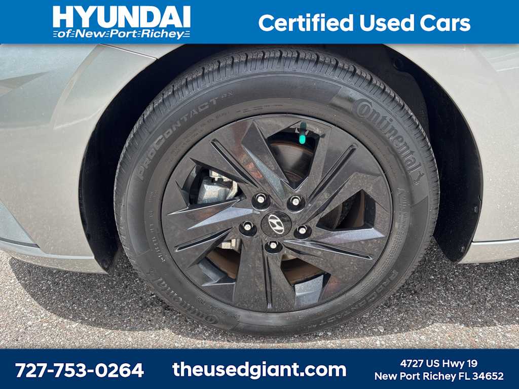 2021 Hyundai Elantra SEL 9