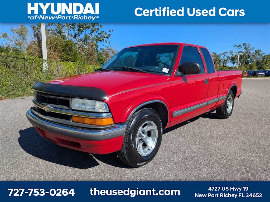 2002 Chevrolet S-10 LS -
                  New Port Richey, FL