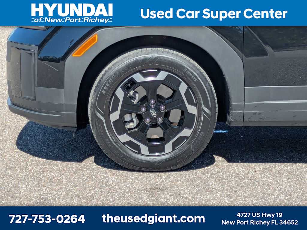 Thumbnail: 2025 Hyundai Santa Fe - 10