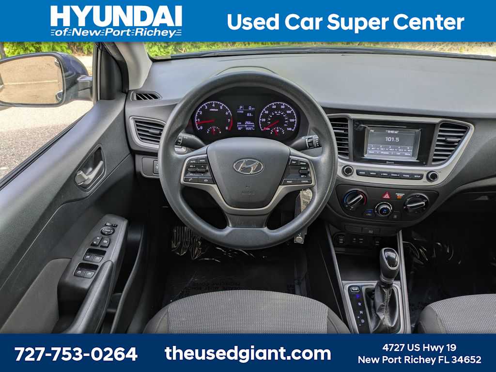 Thumbnail: 2021 Hyundai Accent - 15