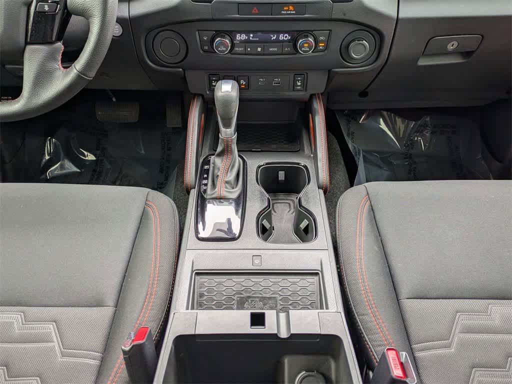 Thumbnail: 2022 Nissan Frontier - 21