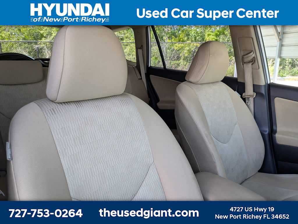 Thumbnail: 2010 Toyota RAV4 - 6