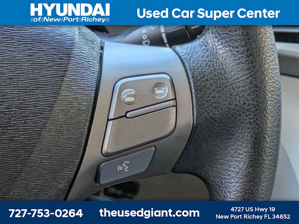 Thumbnail: 2009 Toyota Venza - 32