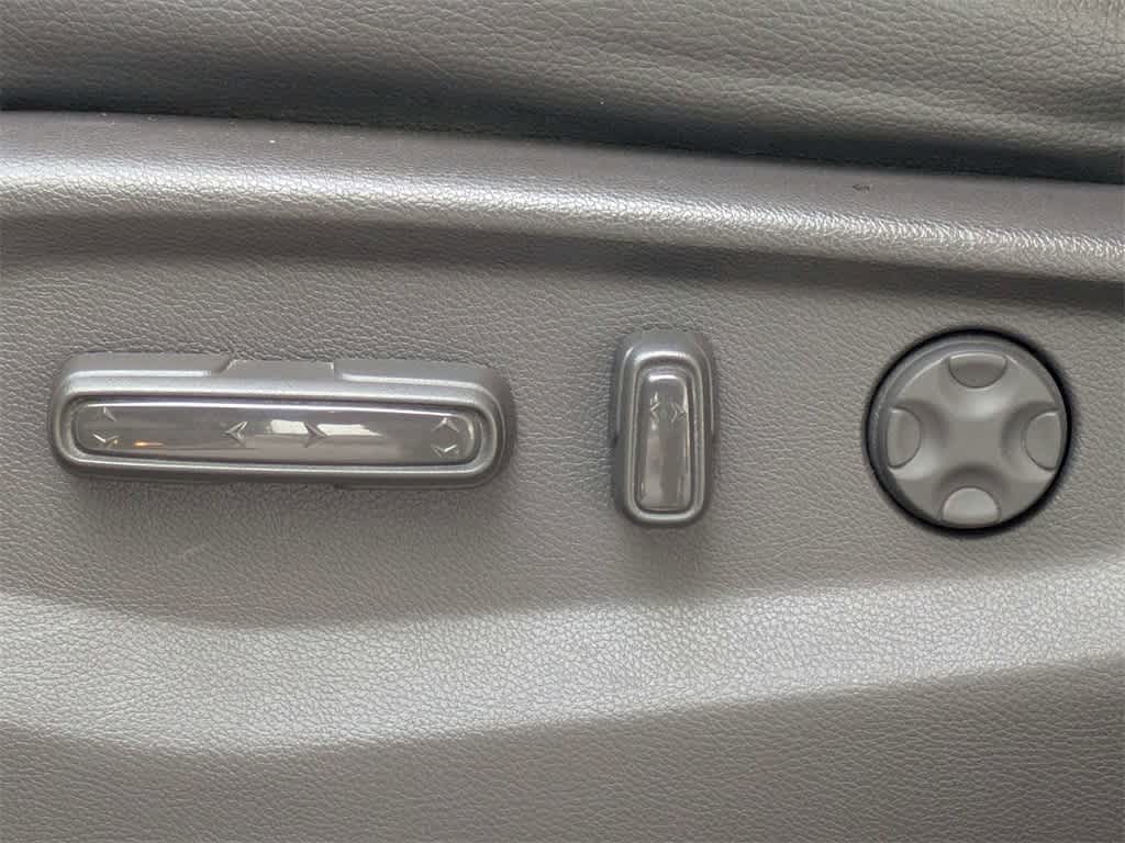 Thumbnail: 2019 Honda Odyssey - 26