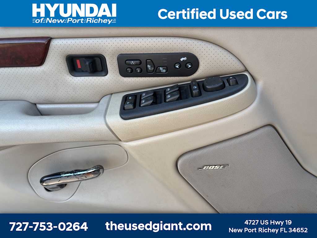 Thumbnail: 2005 Cadillac Escalade - 9