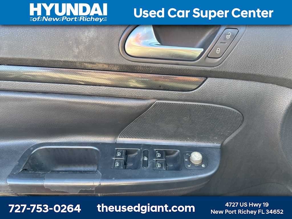 Thumbnail: 2010 Volkswagen Jetta - 7