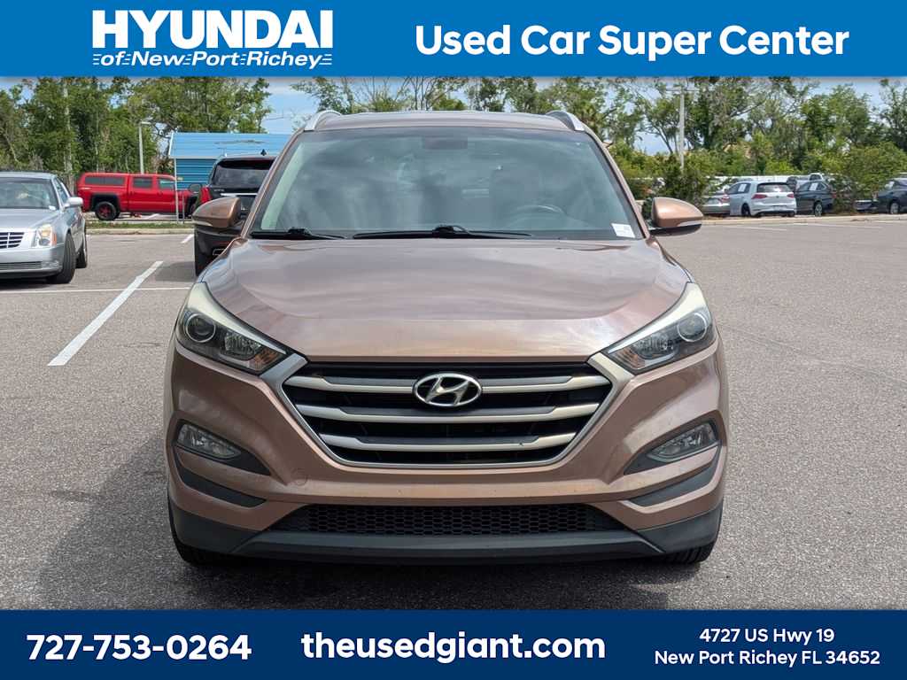 Thumbnail: 2017 Hyundai Tucson - 8