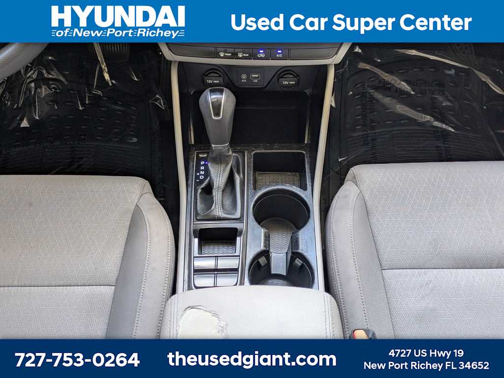 Thumbnail: 2016 Hyundai Tucson - 19