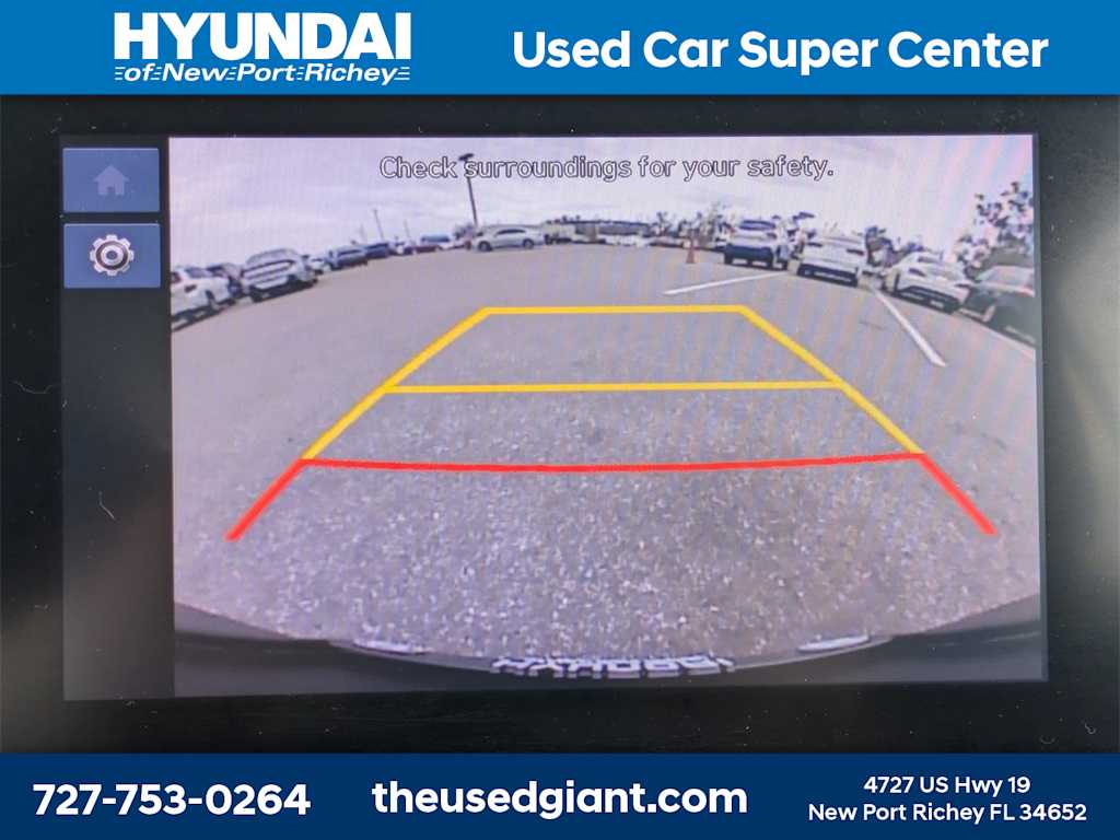 Thumbnail: 2023 Hyundai Venue - 21