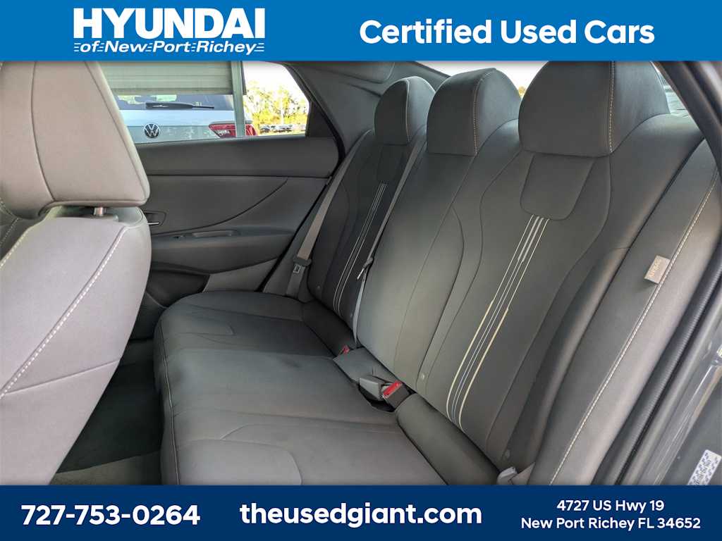 Thumbnail: 2024 Hyundai Elantra - 14