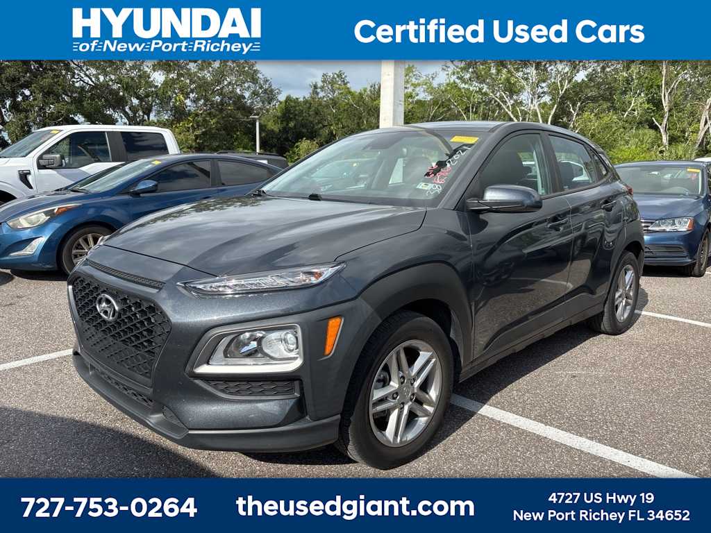 2021 Hyundai Kona SE Hero Image