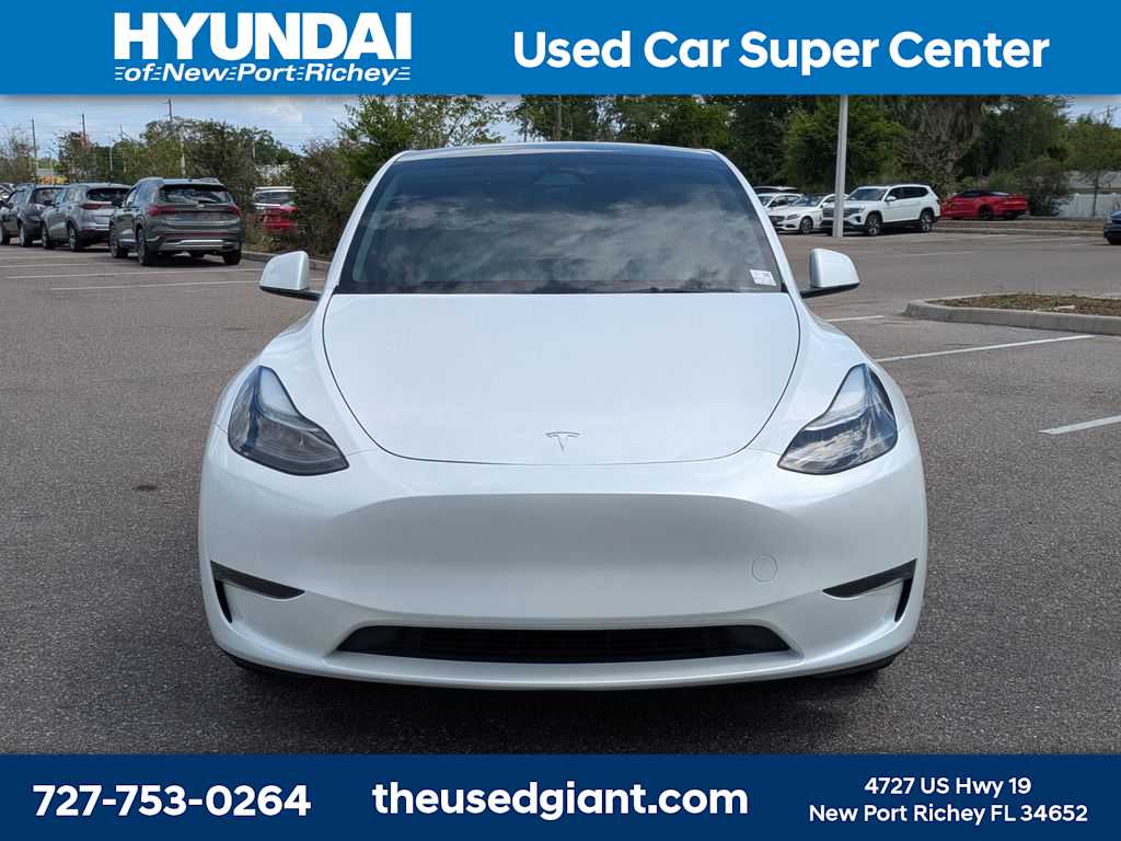 Thumbnail: 2024 Tesla Model Y - 8