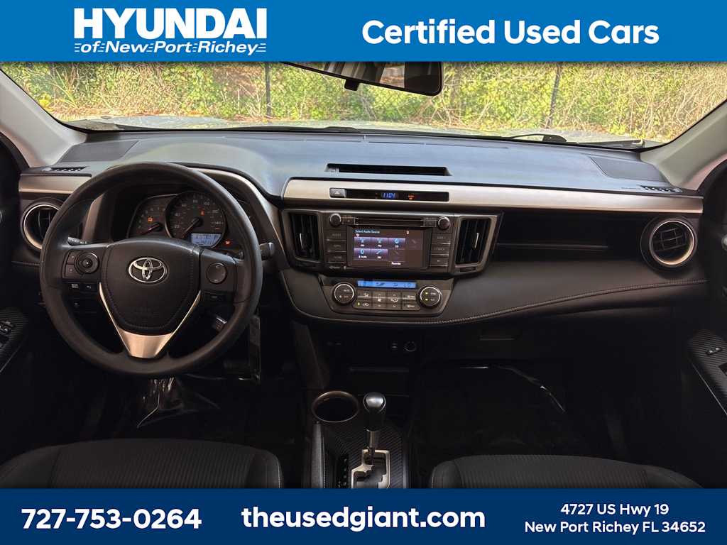 Thumbnail: 2014 Toyota RAV4 - 15