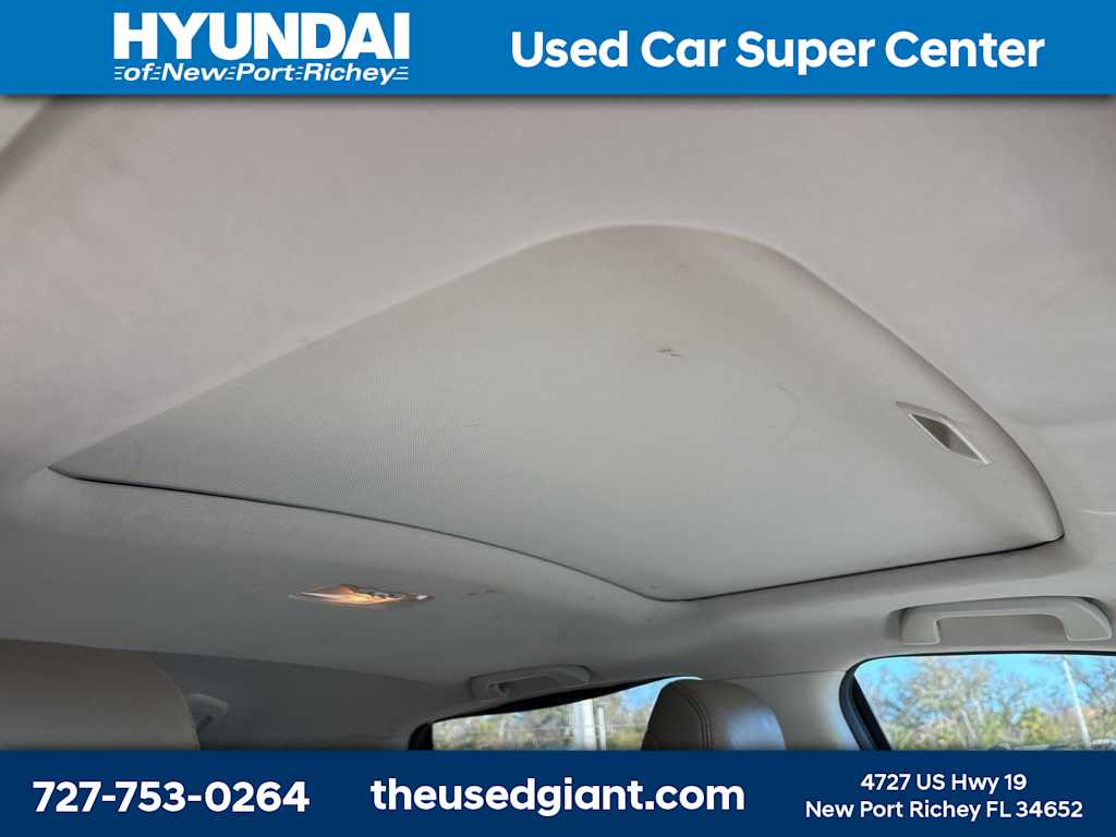 Thumbnail: 2012 Honda CR-V - 8