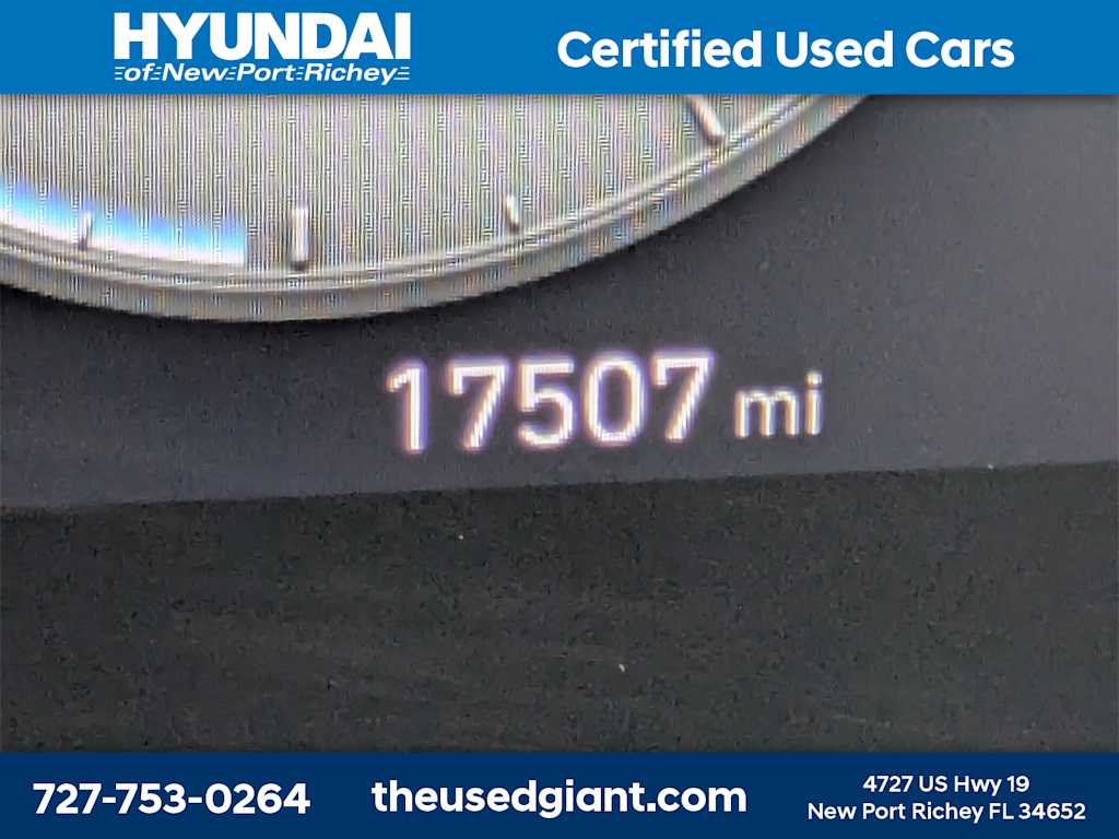 Thumbnail: 2024 Hyundai Elantra - 28