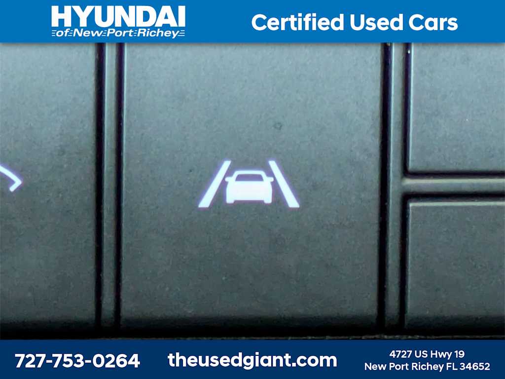 Thumbnail: 2023 Hyundai Elantra - 29