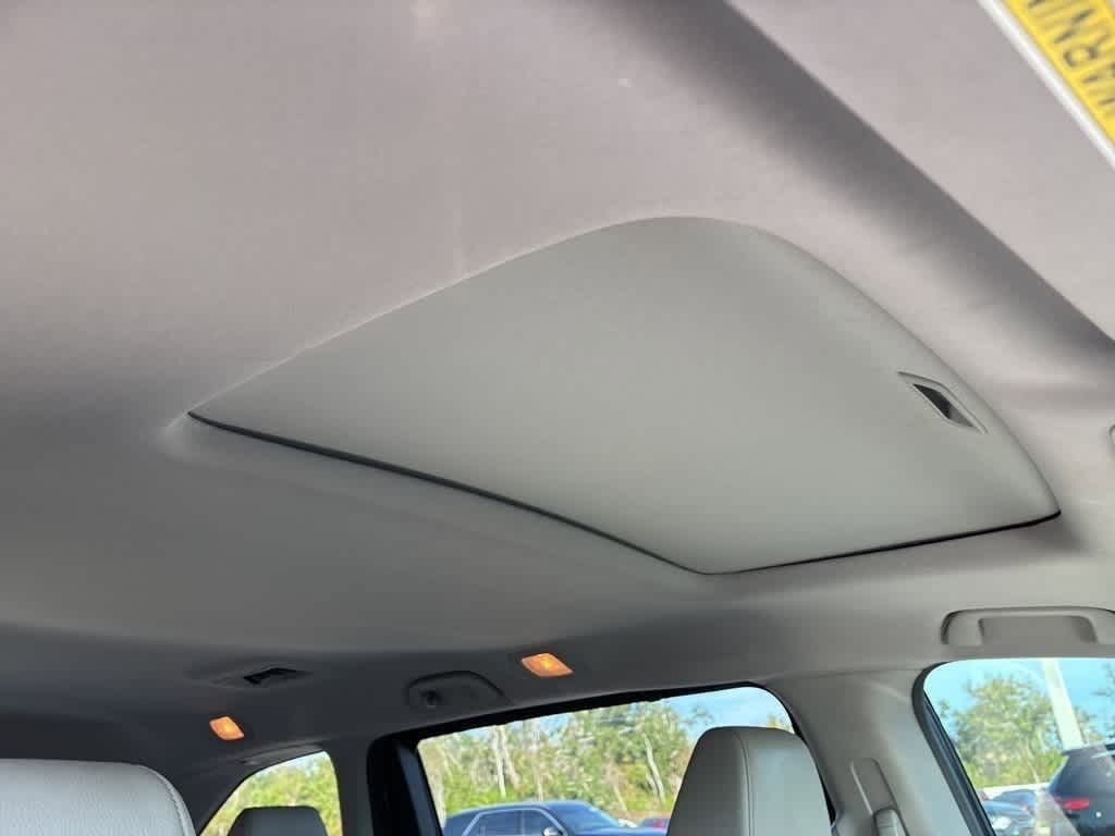 Thumbnail: 2020 Honda Odyssey - 8