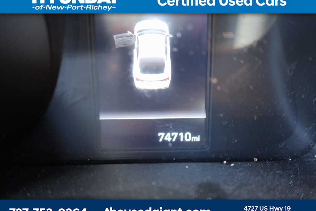 Thumbnail: 2021 Hyundai Elantra - 11