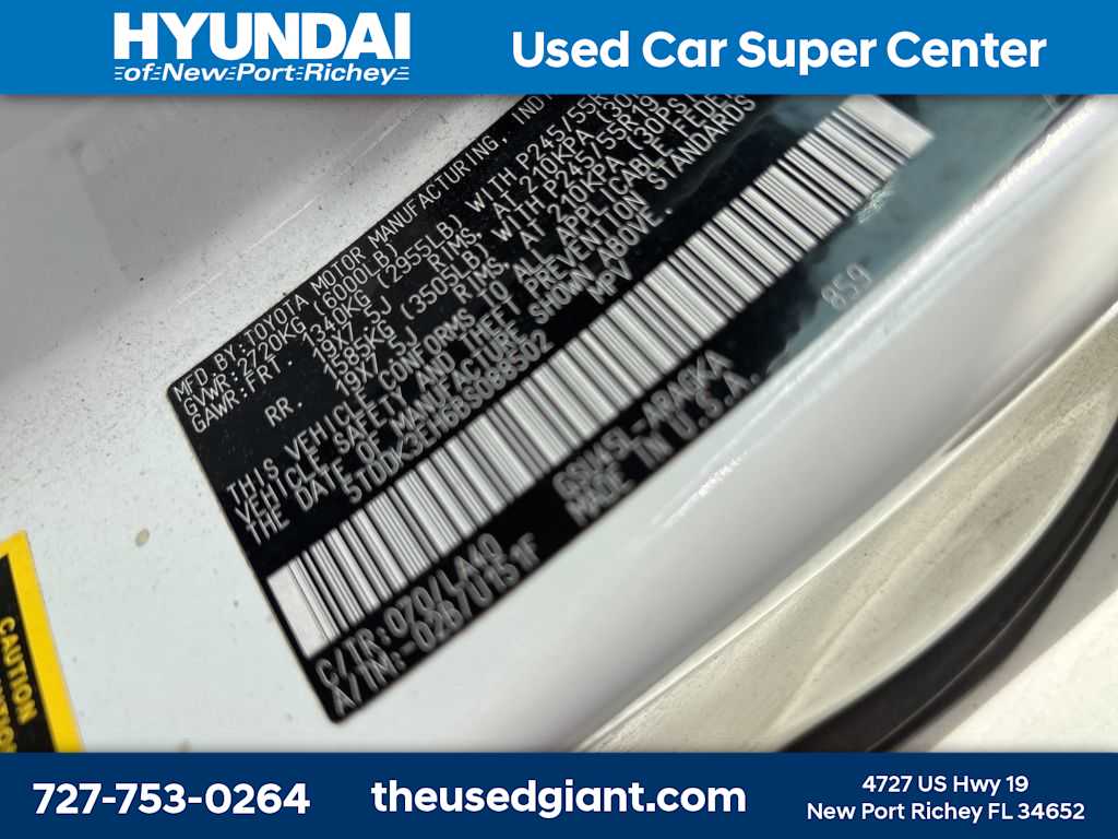 Thumbnail: 2011 Toyota Highlander - 15