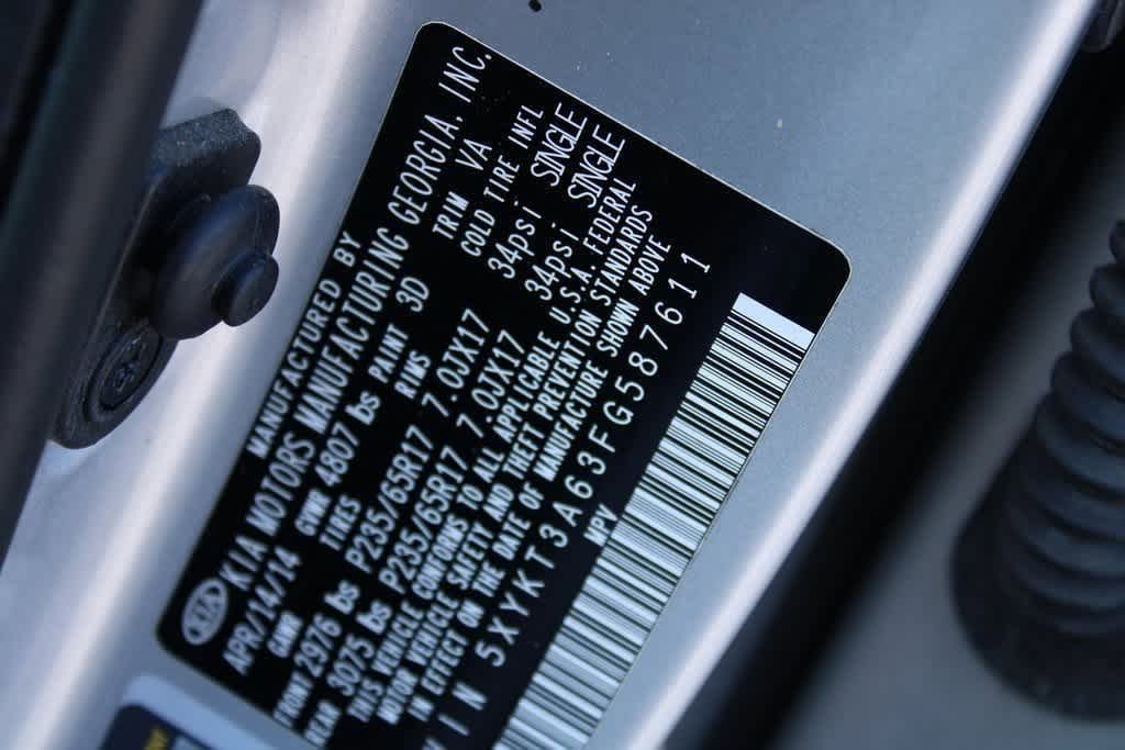 Thumbnail: 2015 Kia Sorento - 12