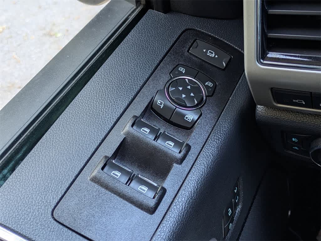 Thumbnail: 2022 Ford F-450 - 38