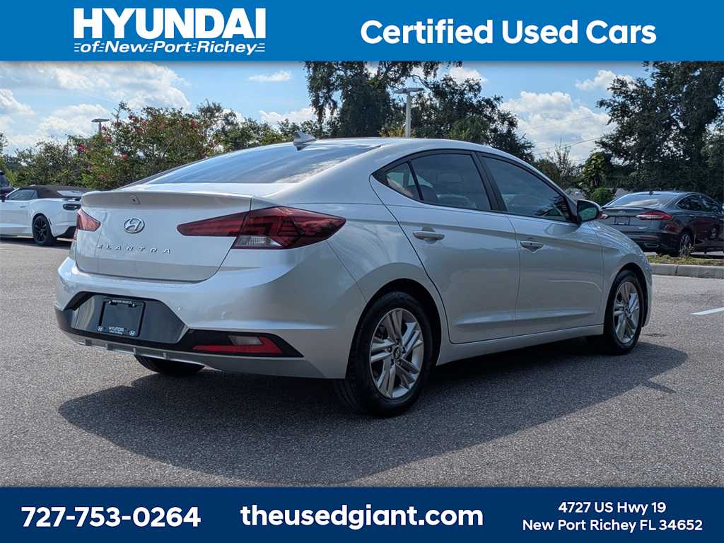 Thumbnail: 2019 Hyundai Elantra - 5