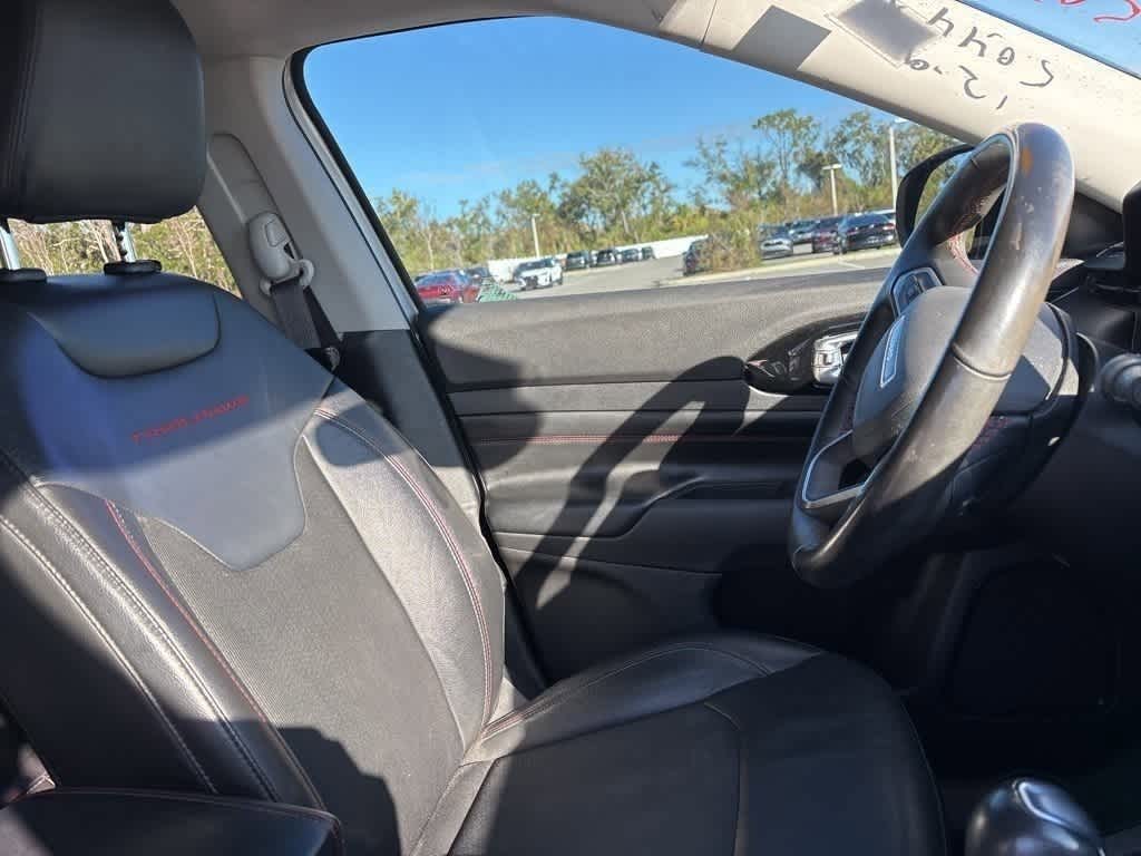 Thumbnail: 2022 Jeep Compass - 8