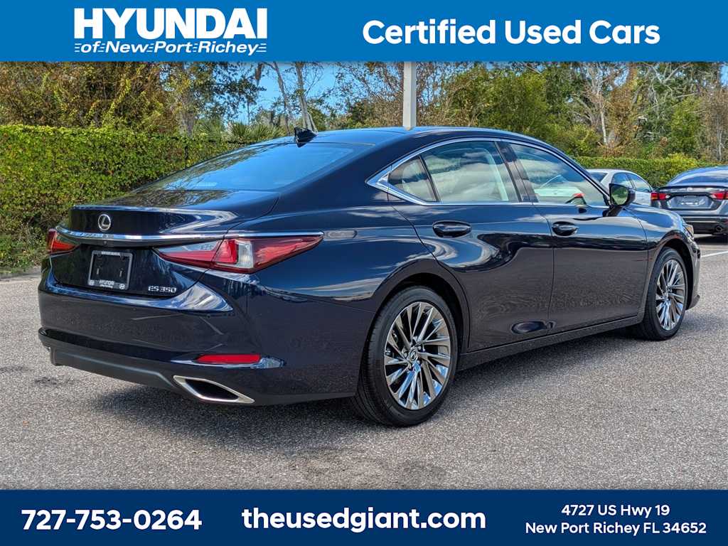 Thumbnail: 2025 Lexus ES - 5