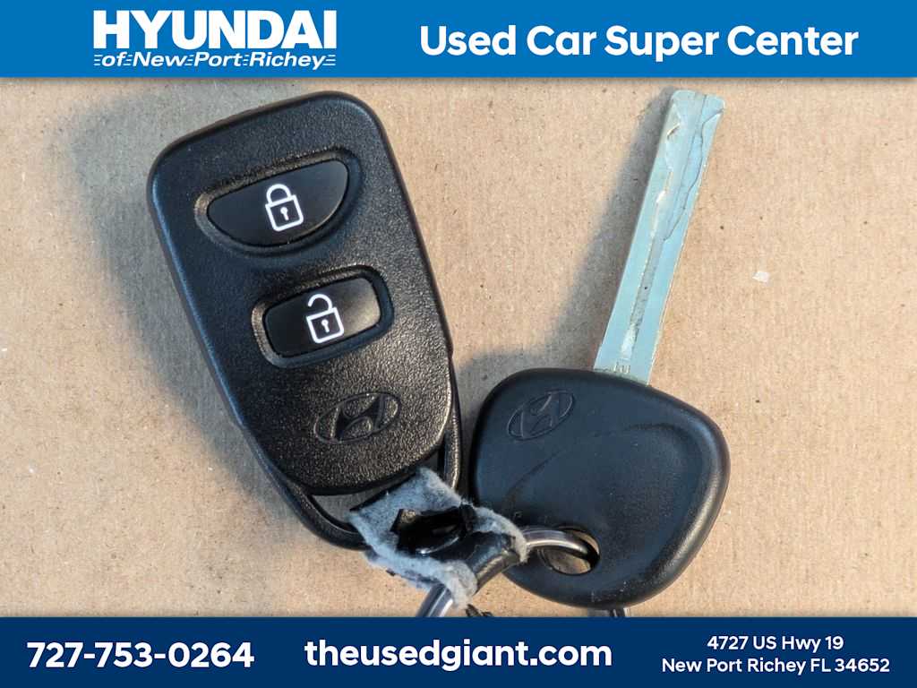 Thumbnail: 2013 Hyundai Tucson - 34