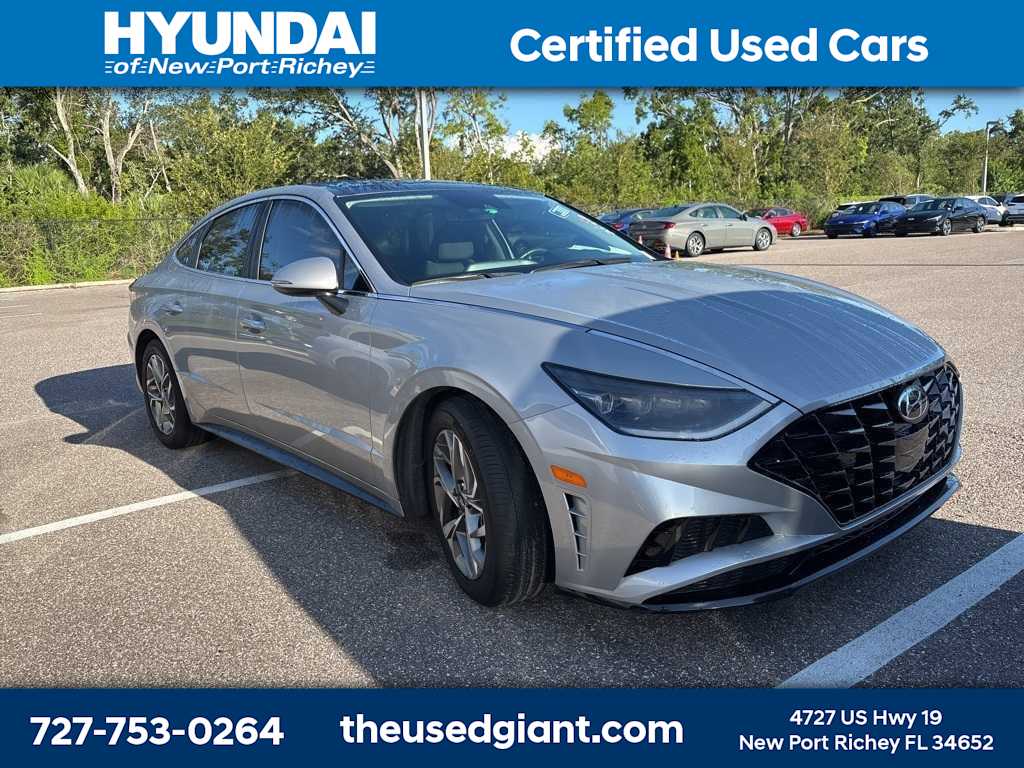 Thumbnail: 2023 Hyundai Sonata - 4