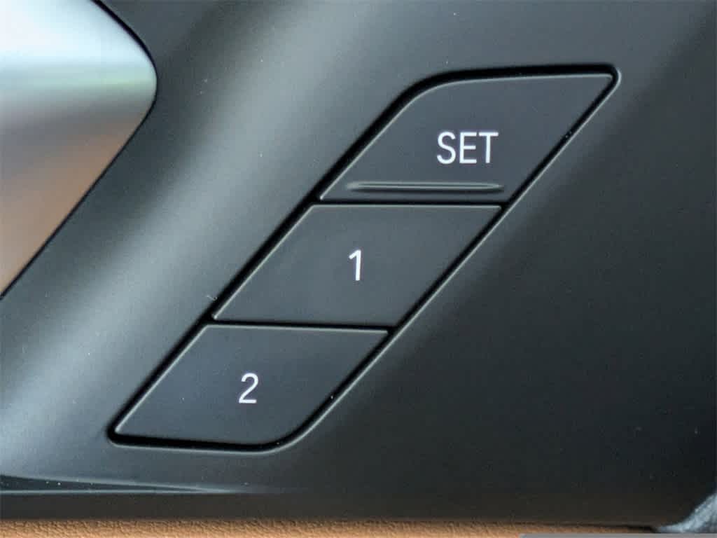 Thumbnail: 2023 BMW X5 - 28