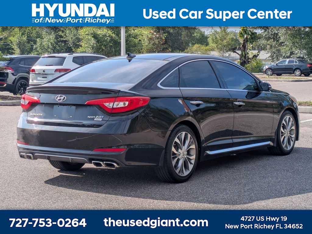 Thumbnail: 2015 Hyundai Sonata - 5