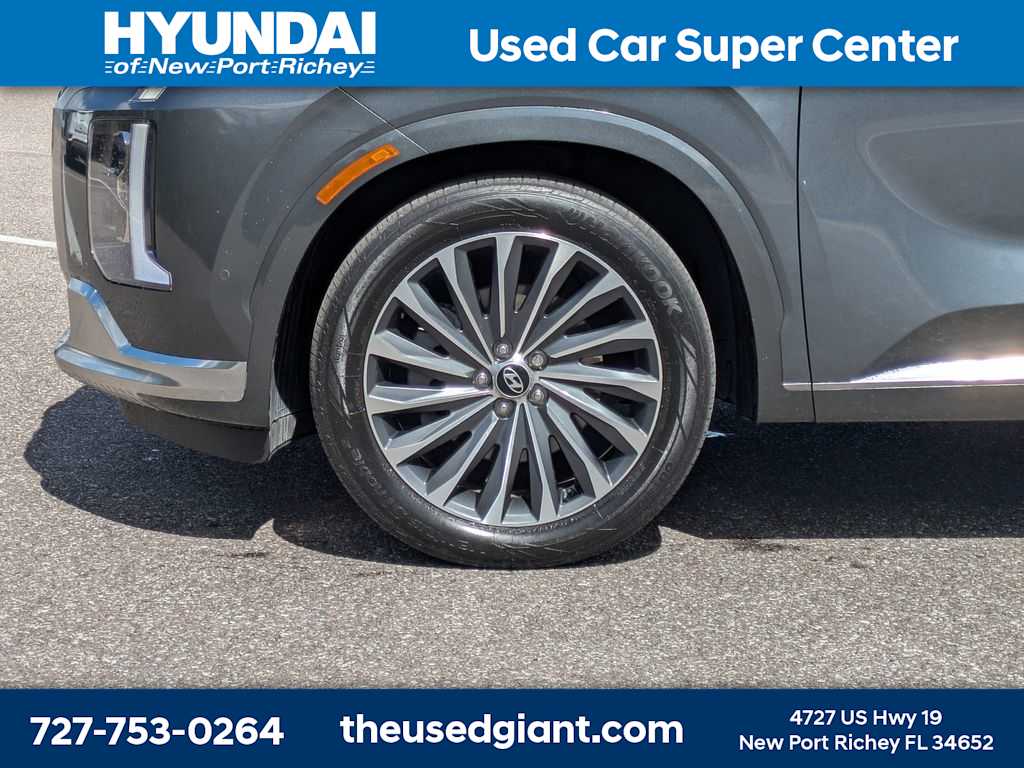 Thumbnail: 2024 Hyundai Palisade - 10