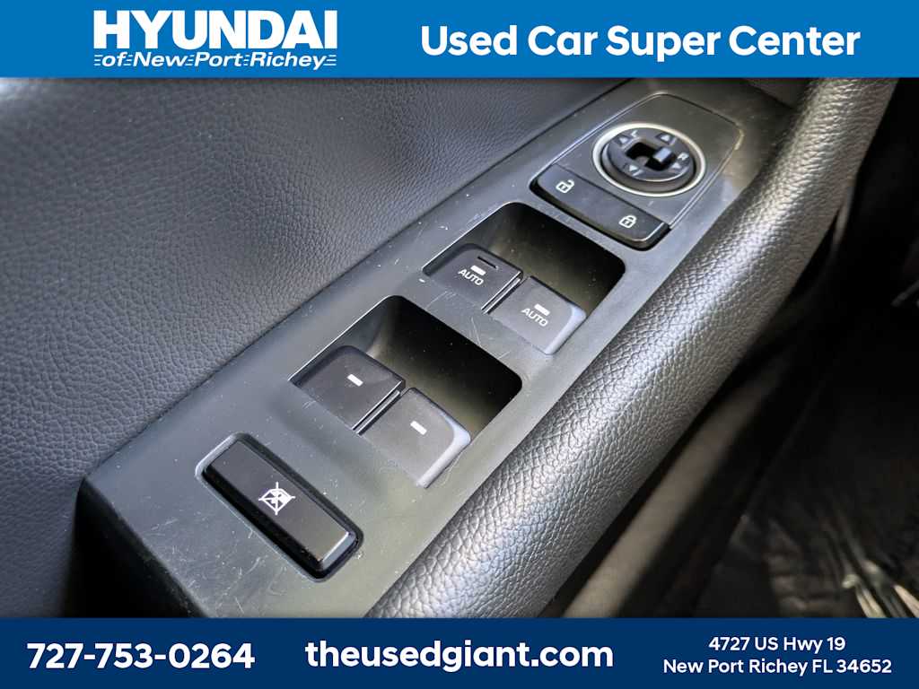 Thumbnail: 2019 Hyundai Sonata - 30