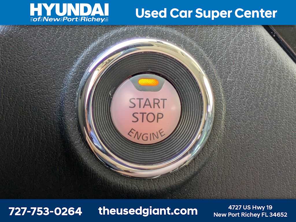 Thumbnail: 2020 Nissan Pathfinder - 34