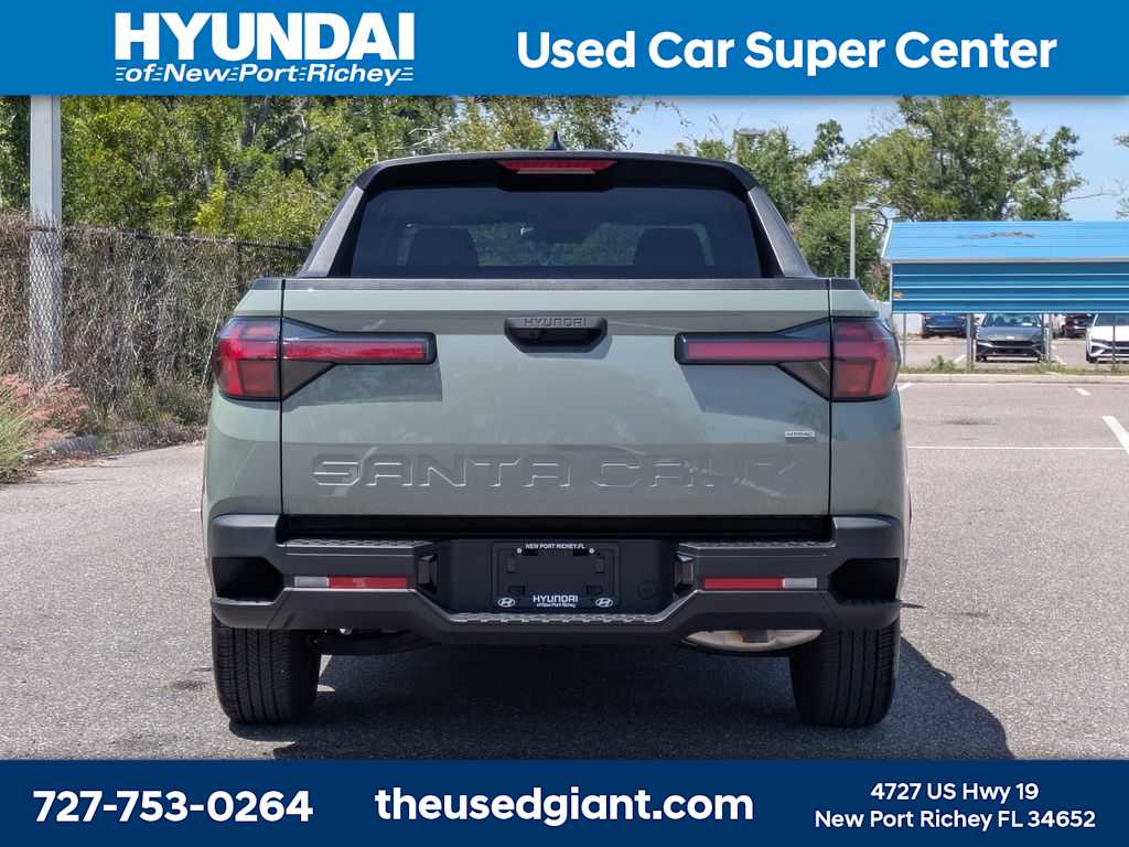 Thumbnail: 2023 Hyundai Santa Cruz - 4