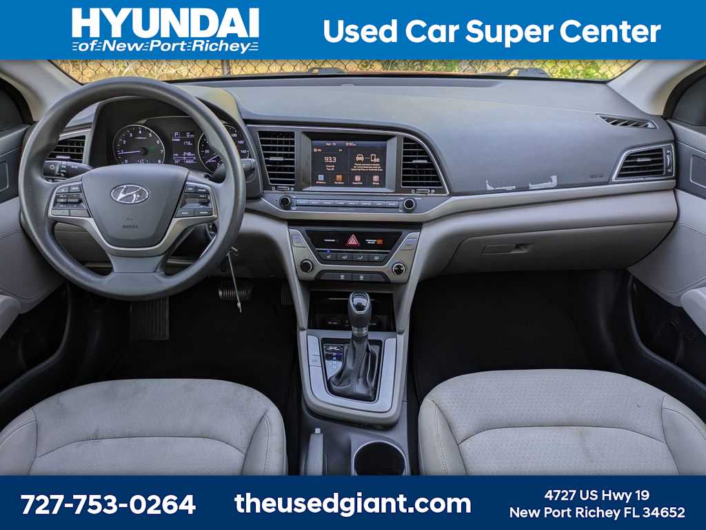 Thumbnail: 2017 Hyundai Elantra - 14