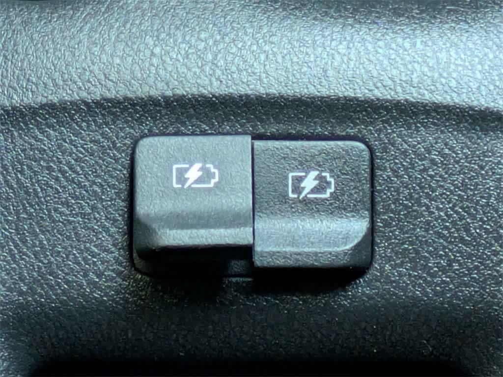 Thumbnail: 2018 Nissan Kicks - 15