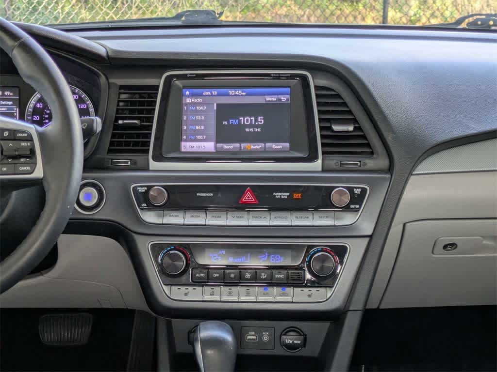 Thumbnail: 2019 Hyundai Sonata - 19