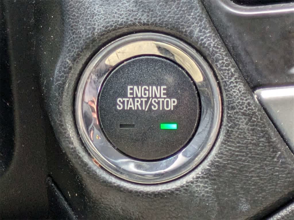 Thumbnail: 2015 Chevrolet Suburban - 44