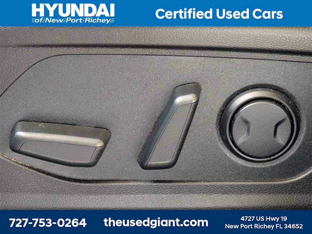 Thumbnail: 2022 Hyundai Tucson - 23