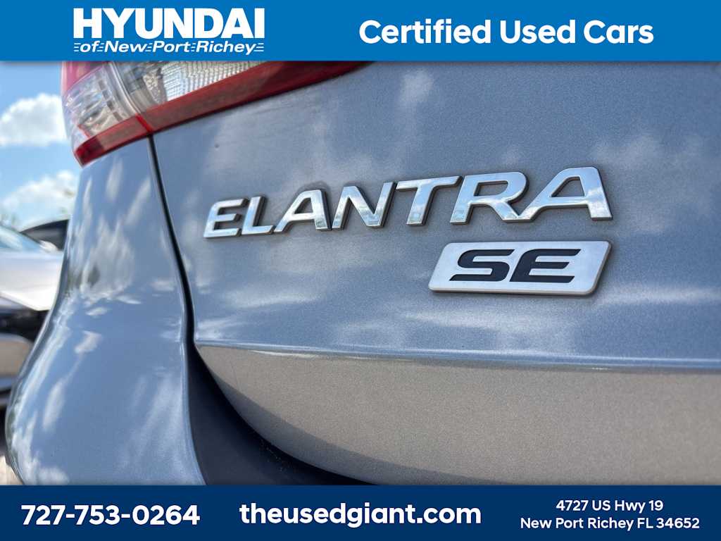 Thumbnail: 2018 Hyundai Elantra - 5