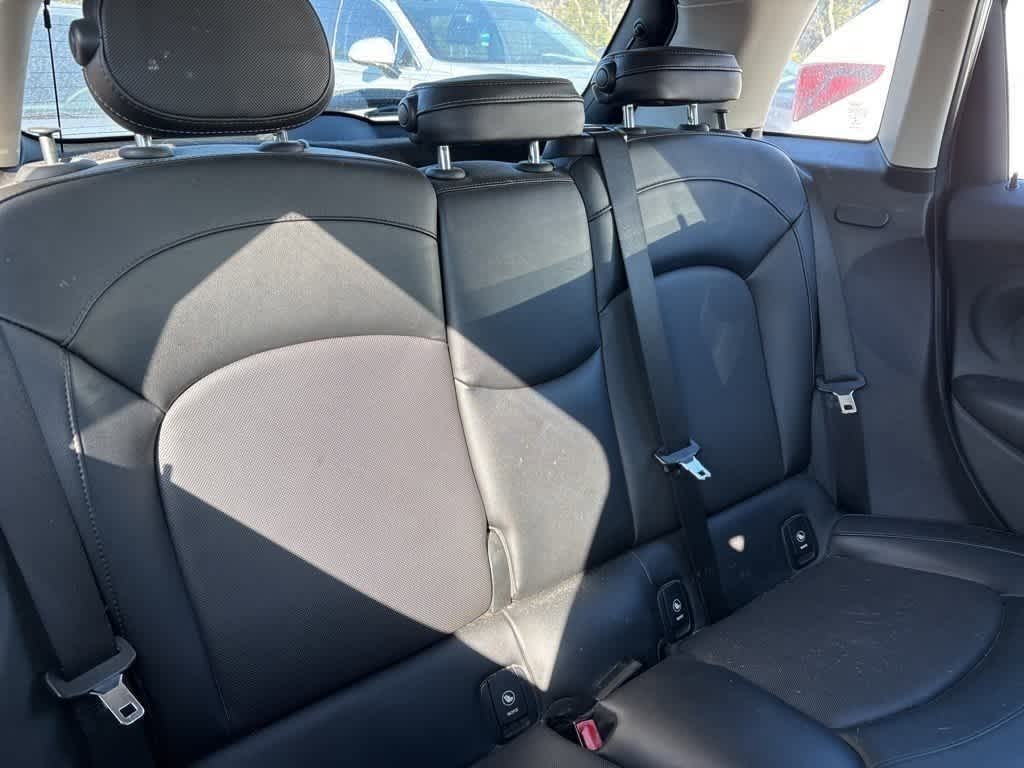 Thumbnail: 2015 MINI Cooper Hardtop - 10