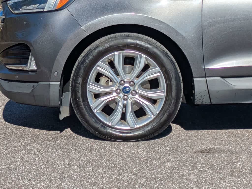 Thumbnail: 2020 Ford Edge - 10