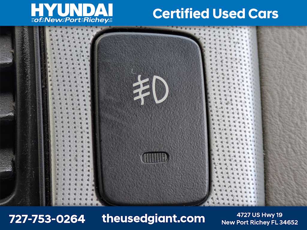 Thumbnail: 2006 Hyundai Tucson - 21
