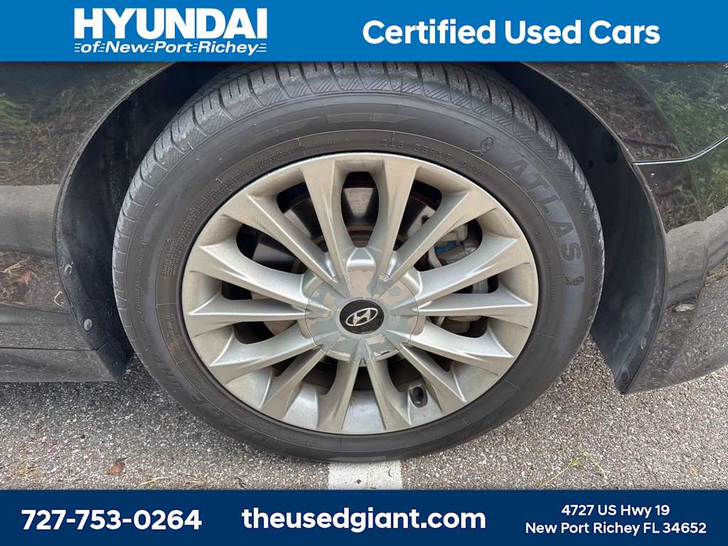 Thumbnail: 2015 Hyundai Sonata - 6