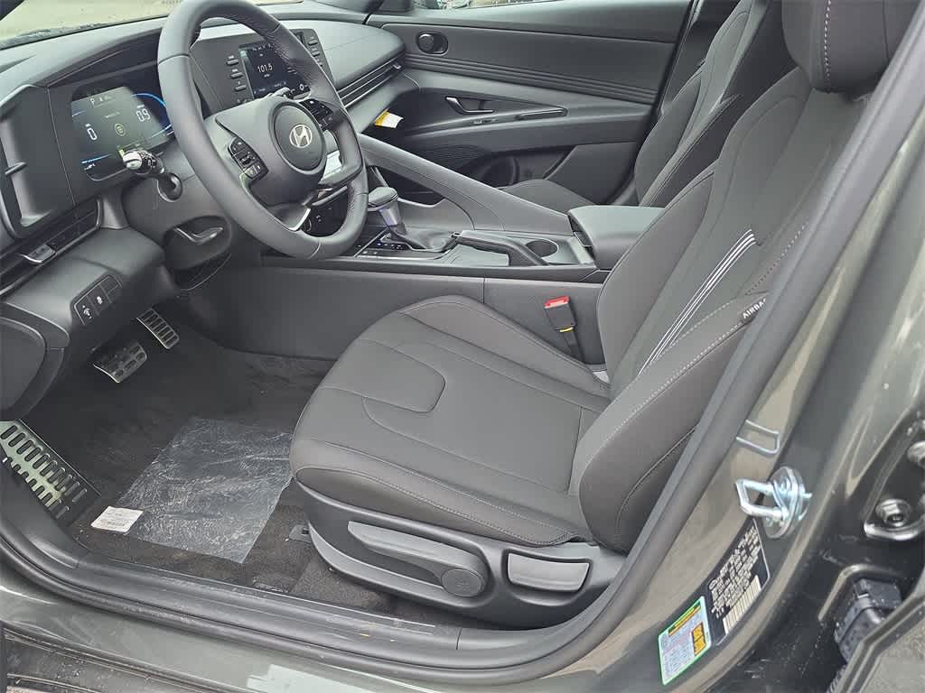 Thumbnail: 2026 Hyundai Elantra - 15