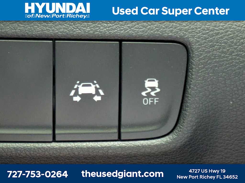 Thumbnail: 2020 Hyundai Kona - 23