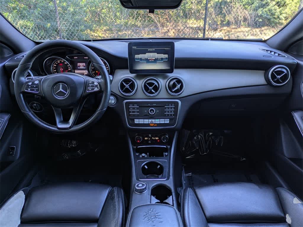 Thumbnail: 2018 Mercedes-Benz CLA - 15